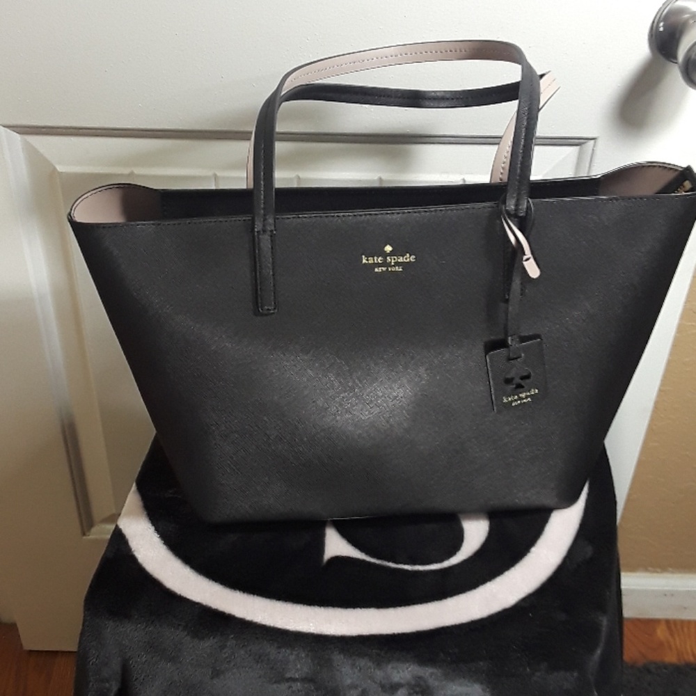 New beautiful kate spade tote ❤️